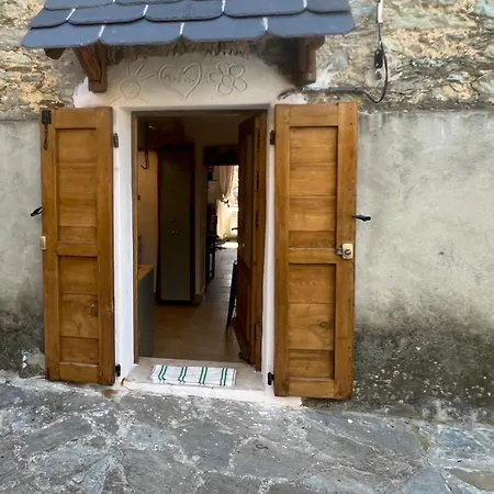 Casa Rosa 3*